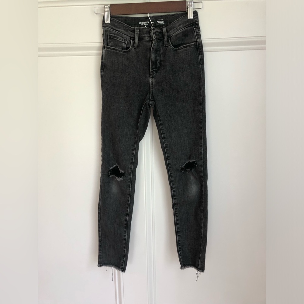 Old Navy Black Distressed Skinny Jeans